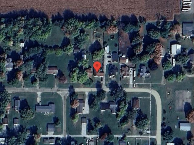 House image located at Weldon, IL 61882