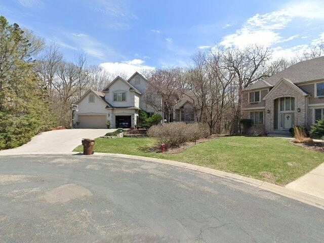 House image located at Chanhassen, MN 55317