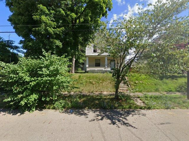 House image located at Canton, OH 44703