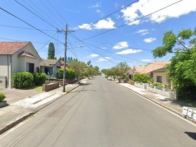 House image located at Oakland City, IN 47660