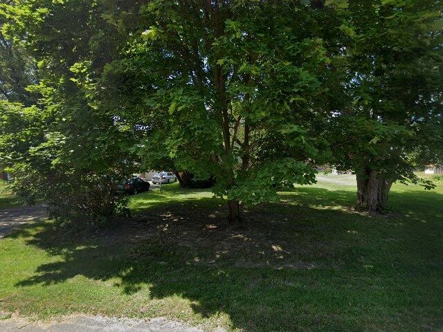 House image located at Anderson, IN 46011