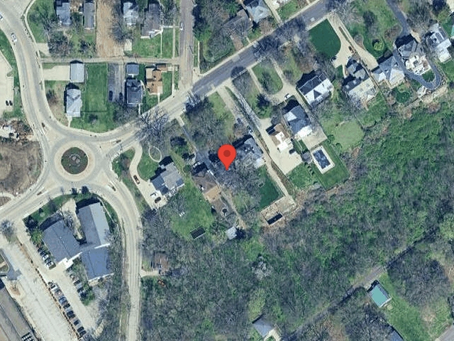 House image located at Peoria, IL 61603