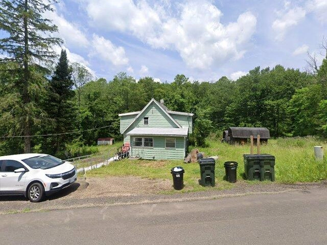 House image located at Dover, OH 44622