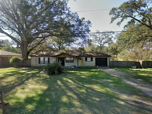 House image located at Pensacola, FL 32526