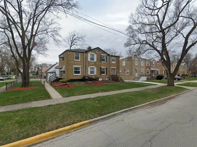 House image located at Bellwood, IL 60104