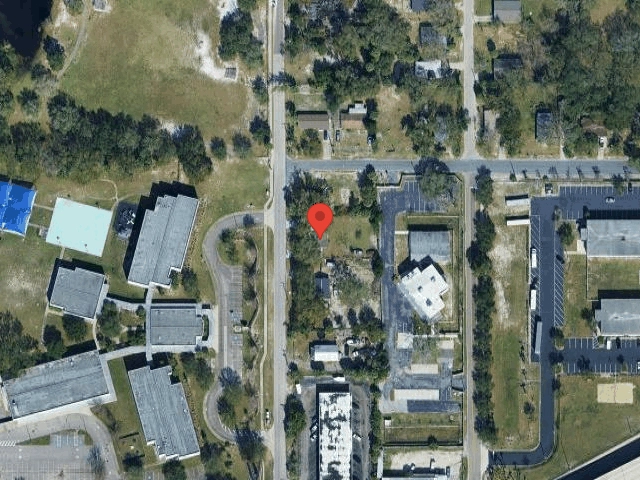 House image located at Tampa, FL 33605