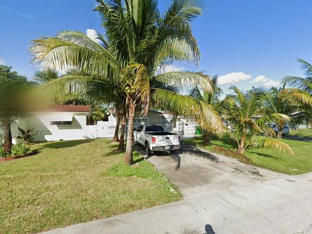 House image located at Hollywood, FL 33023