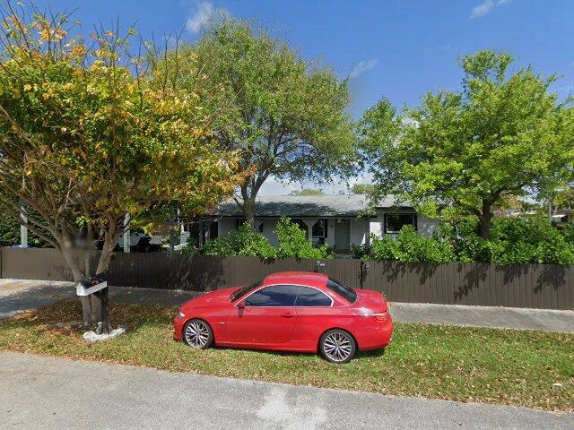 House image located at Miami, FL 33173