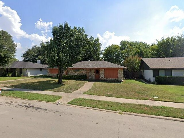 House image located at Irving, TX 75061