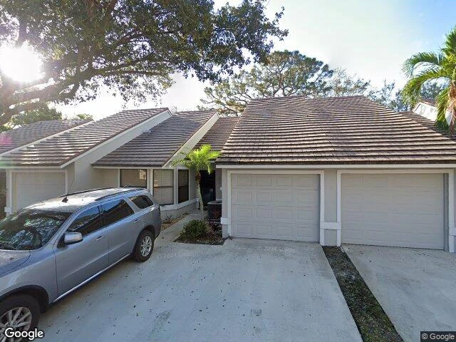 House image located at Palm Beach Gardens, FL 33418