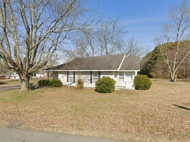 House image located at Waterloo, IA 50702