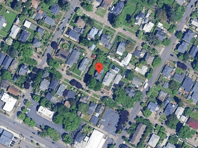 House image located at Portland, OR 97203