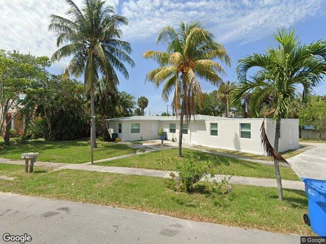 House image located at Lake Worth, FL 33462