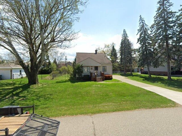 House image located at Troy, MI 48084
