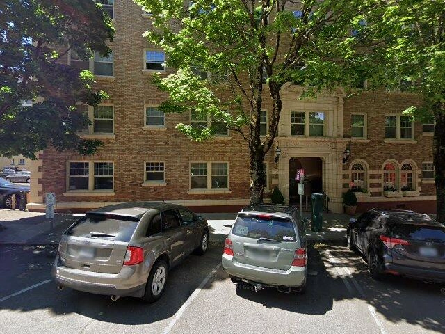 House image located at Portland, OR 97205