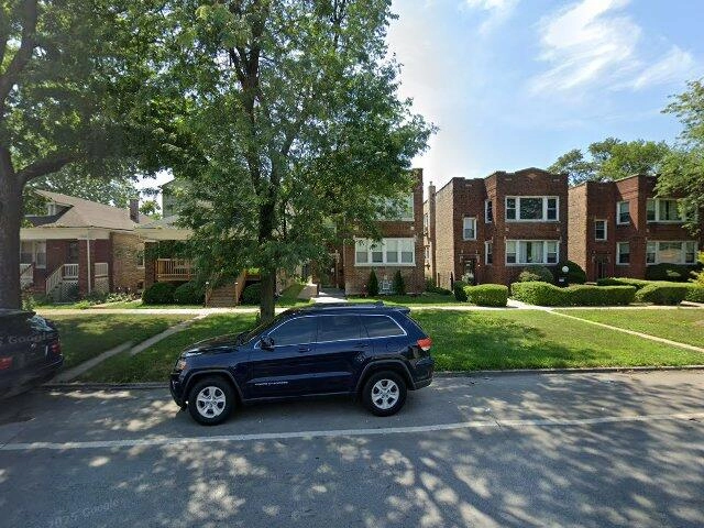House image located at Chicago, IL 60620