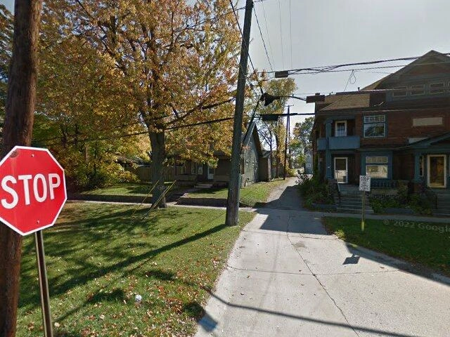 House image located at Jackson, MI 49201