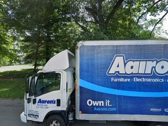 House image located at Decatur, IL 62526