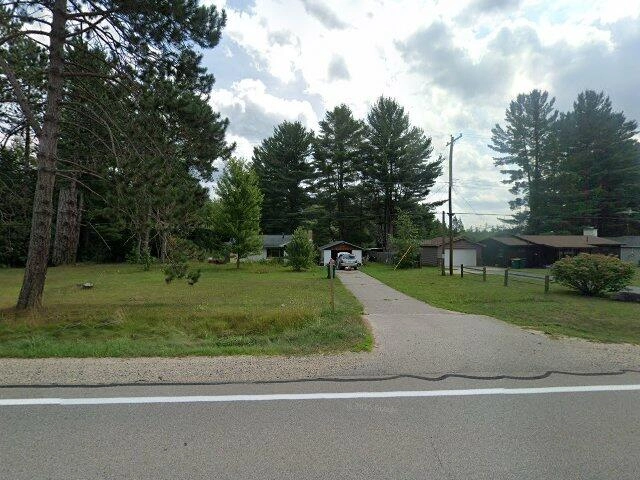 House image located at Roscommon, MI 48653