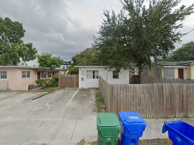 House image located at Miami, FL 33150