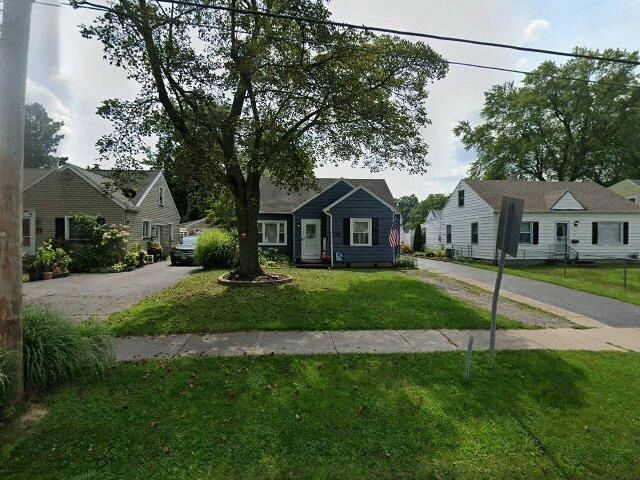 House image located at Summerville, SC 29483