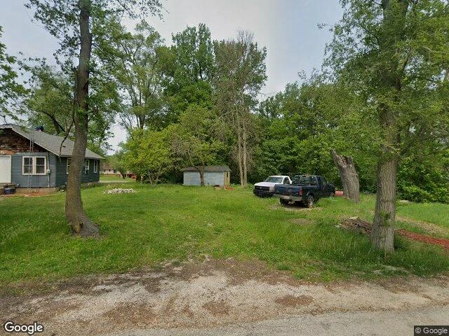House image located at Silvis, IL 61282