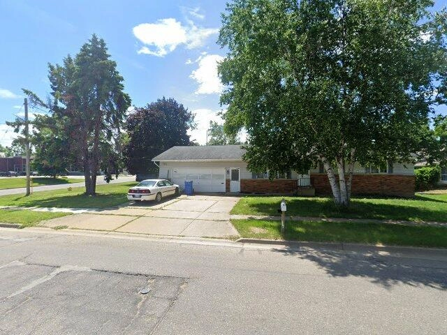 House image located at Owosso, MI 48867