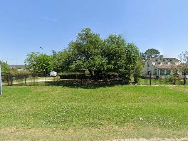 House image located at Houston, TX 77026