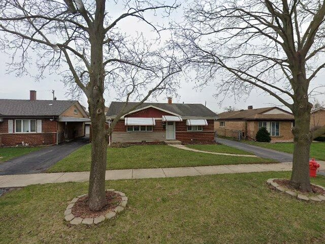 House image located at Alsip, IL 60803