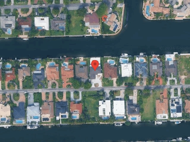 House image located at Hallandale, FL 33009
