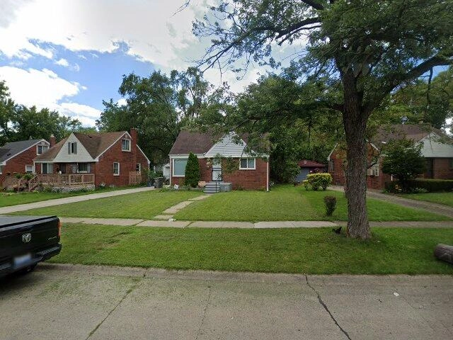 House image located at Inkster, MI 48141