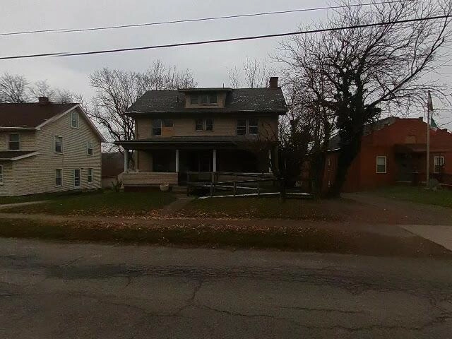 House image located at Struthers, OH 44471