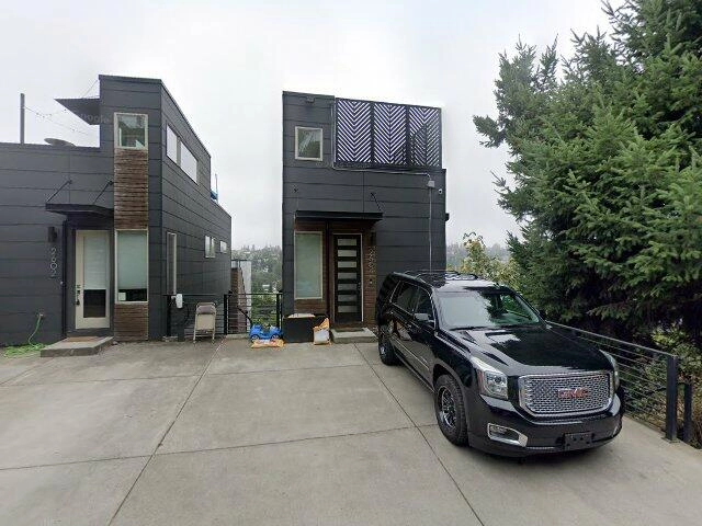House image located at Seattle, WA 98119