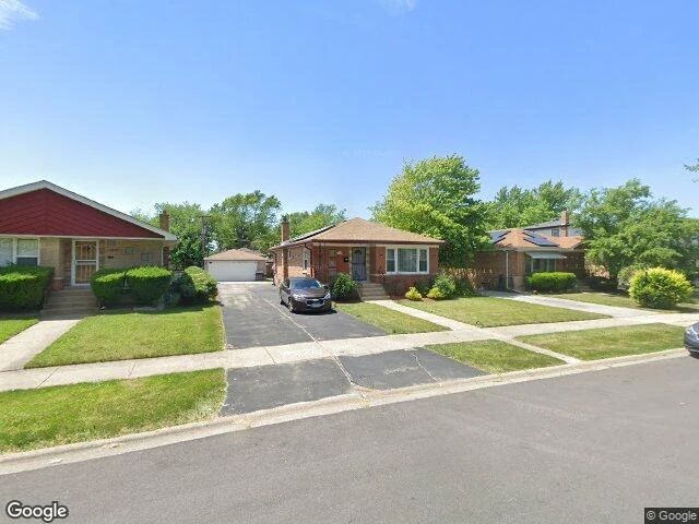 House image located at Dolton, IL 60419