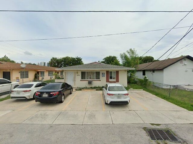 House image located at Miami, FL 33162