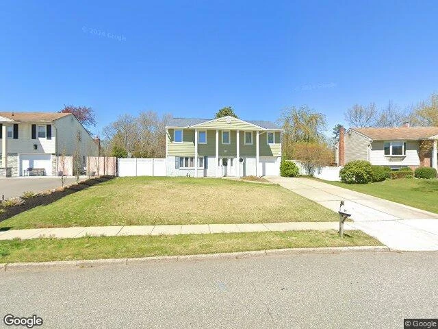 House image located at Smithtown, NY 11787