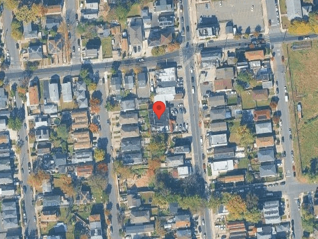 House image located at Meriden, CT 06451