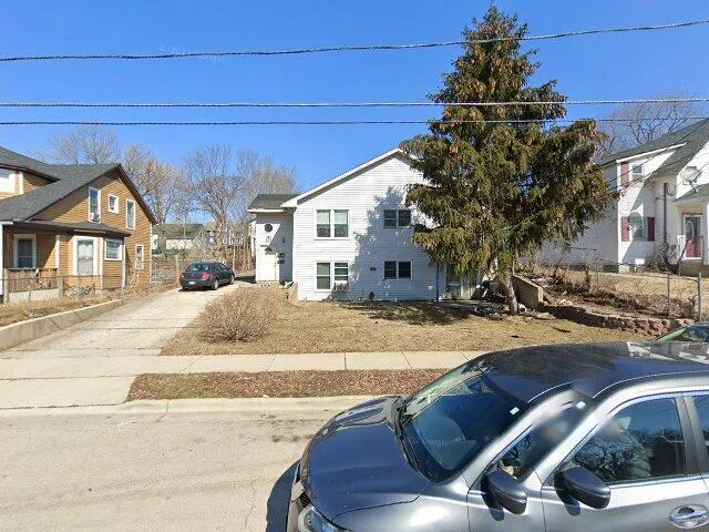 House image located at Elgin, IL 60120