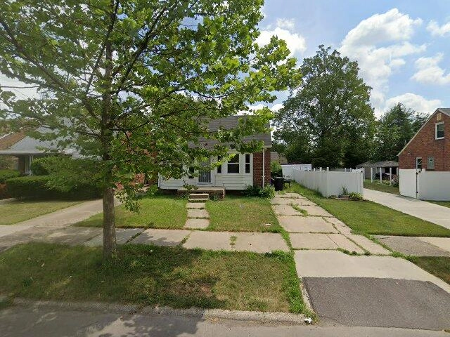 House image located at Detroit, MI 48228