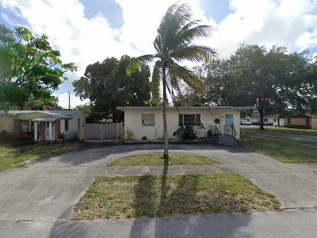 House image located at Hollywood, FL 33020