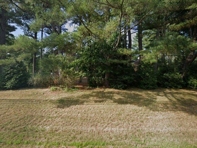 House image located at Franklin Lakes, NJ 07417