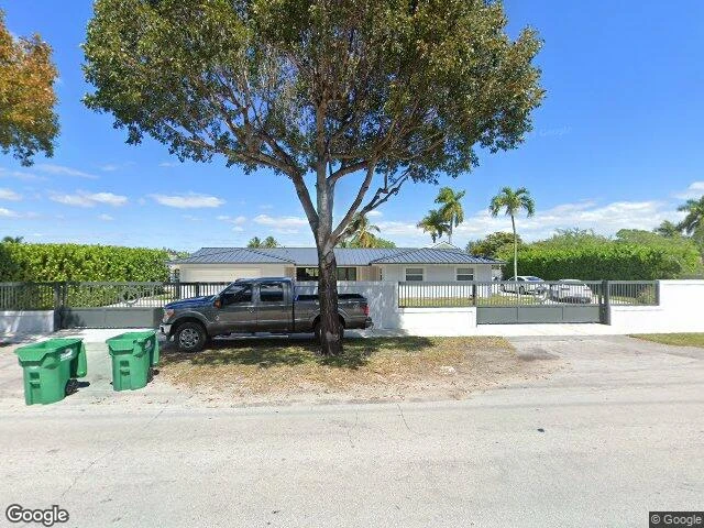 House image located at Miami, FL 33176