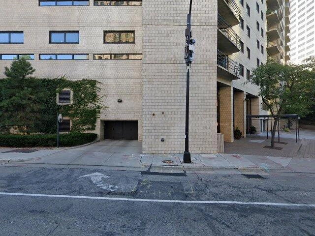 House image located at Minneapolis, MN 55403