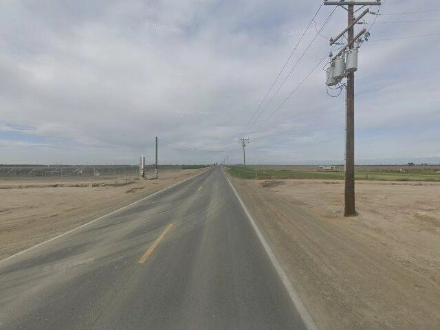 House image located at Tulare, CA 93274