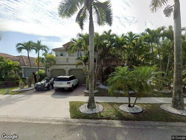 House image located at Miami, FL 33193