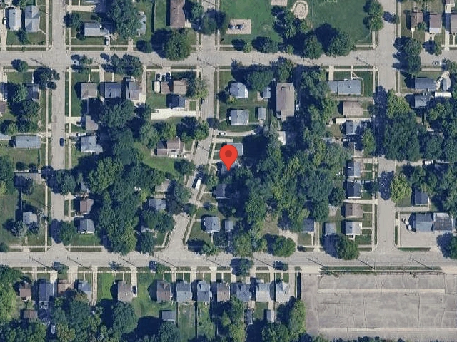 House image located at Lansing, MI 48915