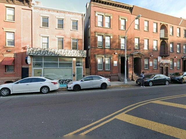 House image located at Newark, NJ 07102