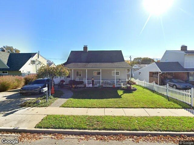 House image located at Levittown, NY 11756