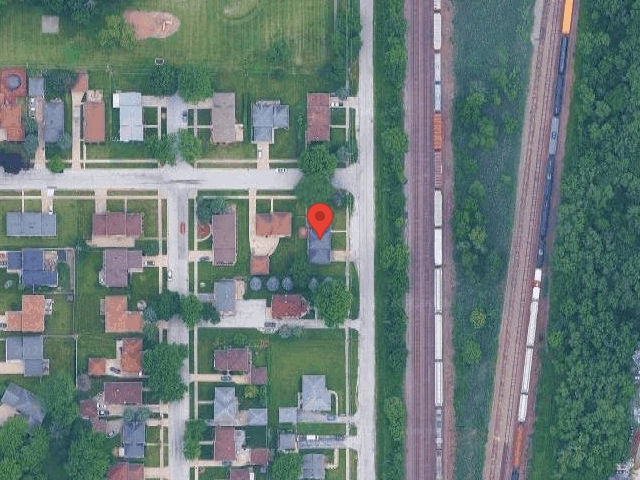 House image located at South Holland, IL 60473