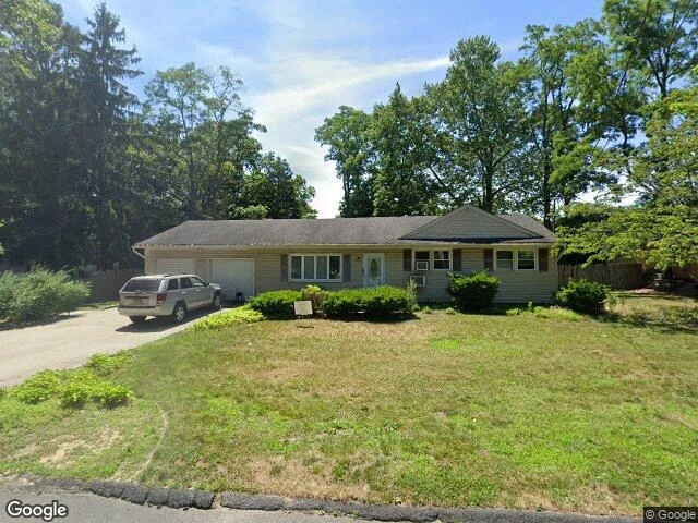 House image located at Holbrook, NY 11741